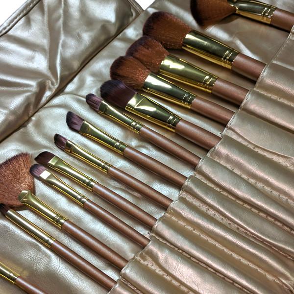 Cosmetics - 24-Piece Professional Golden Mocha Make Up Brush Set With Leather Case