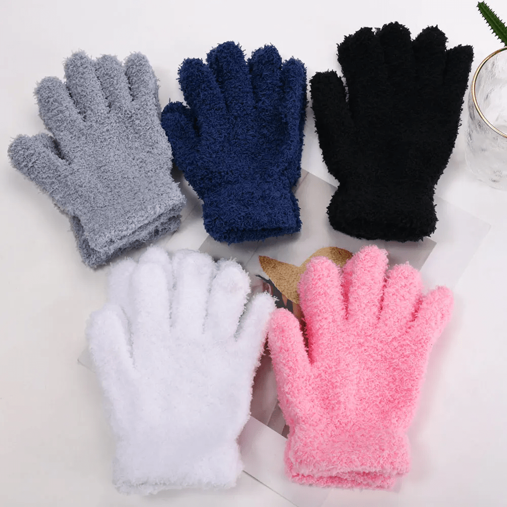 5 PAIRS FREEZE PROOF FUZZY PLUSH SOFT WINTER GLOVES