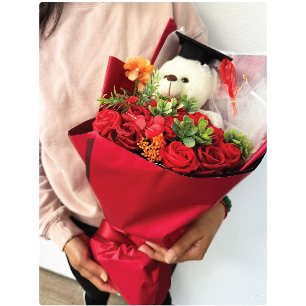 GRADUATION BEAR &/ROSE BOUQUET IN GIFT BAG W/ LIGHT - RED COLOUR