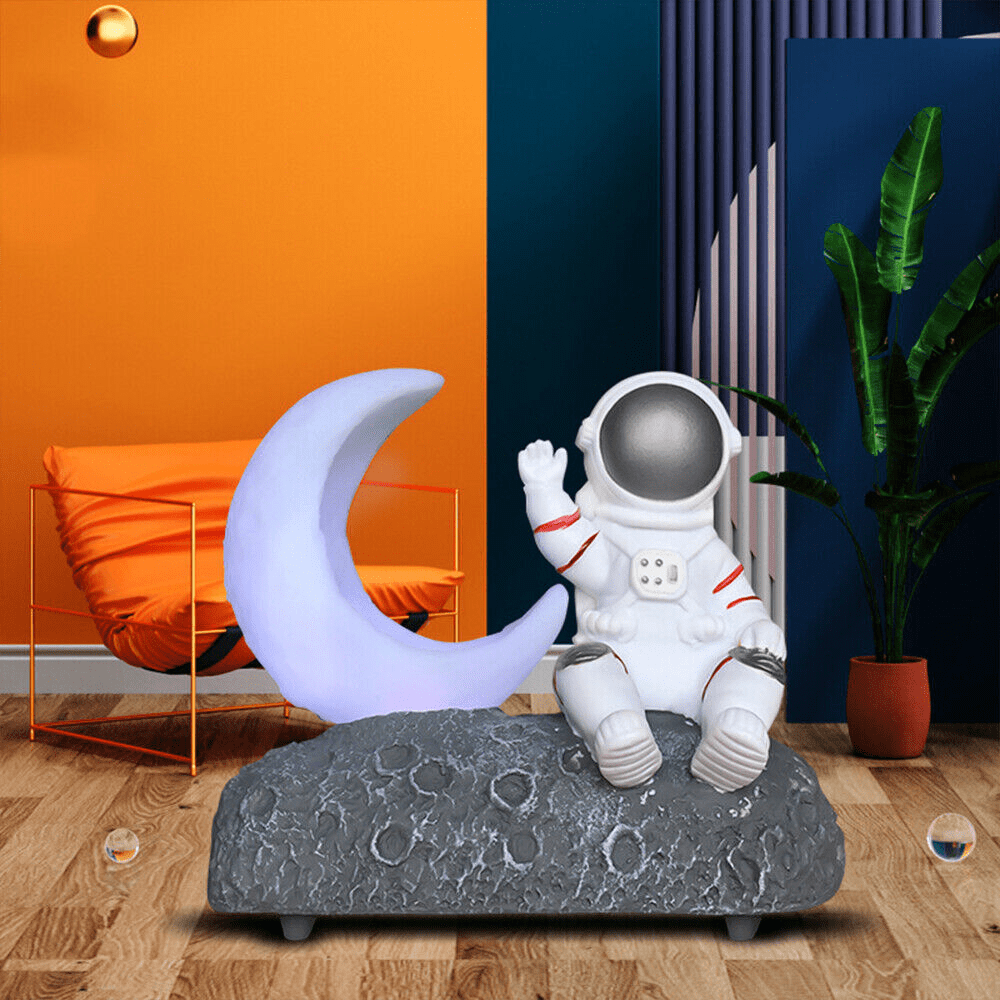 Astronaut Wireless Speaker with LED Luminous Moon