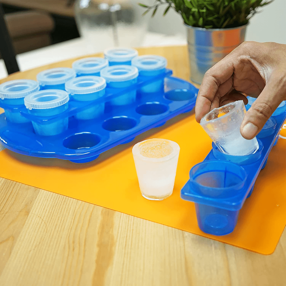 Frosty Shot Glass Ice Tray Set