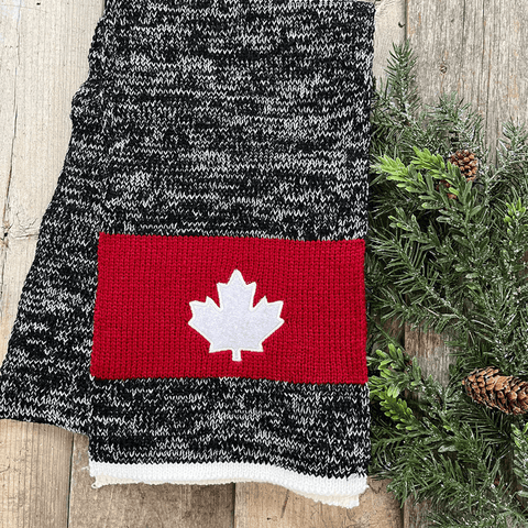 MAPLE LEAF PATCHED SOFT KNITTED JERSEY FABRIC SCARF