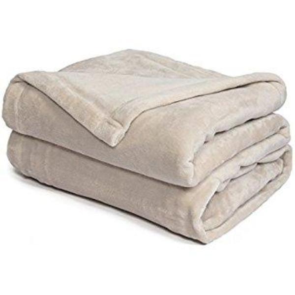 VIP EXCLUSIVE DEALS! Only $17.99! Ultra-Soft Microplush Fleece Blankets - Assorted Colors