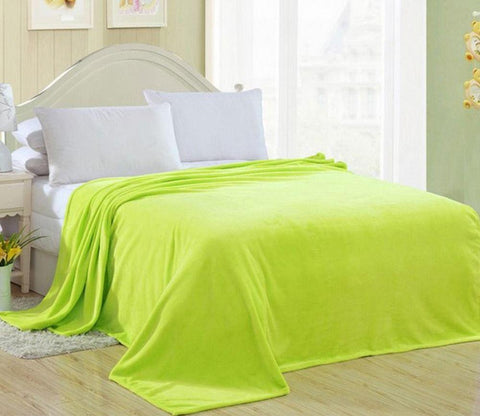 VIP EXCLUSIVE DEALS! Only $17.99! Ultra-Soft Microplush Fleece Blankets - Assorted Colors