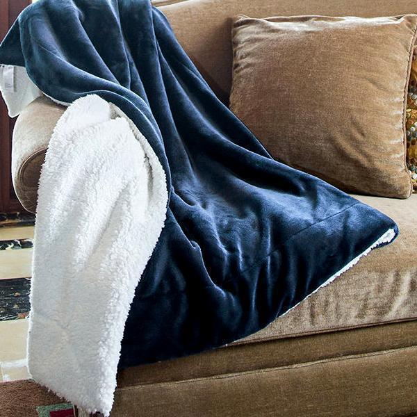 Ultra-Soft Luxurious Plush Reversing Sherpa Blankets