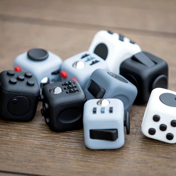 All Deals - Anti-Stress Cube - 4 Color Options Available!