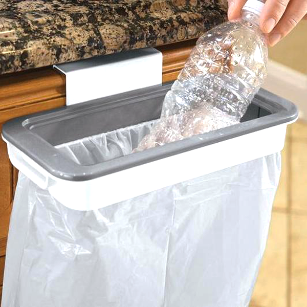 Buy 1 Get 1 Free: Eco-Friendly Clip-On Hanging Trash Bag Holder