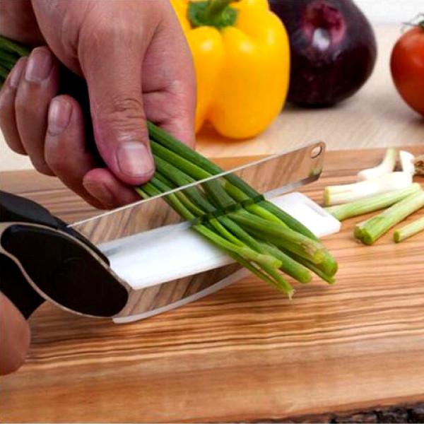 Kitchen - 2-in-1 Knife And Cutting Board Smart Chopper
