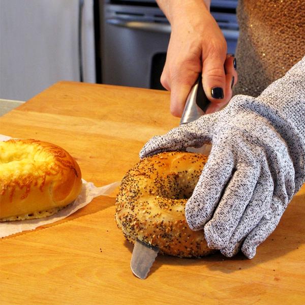 Kitchen - Polyethylene Food-Safe Cut Resistant Safety Gloves With EN388 Level 5 Protection