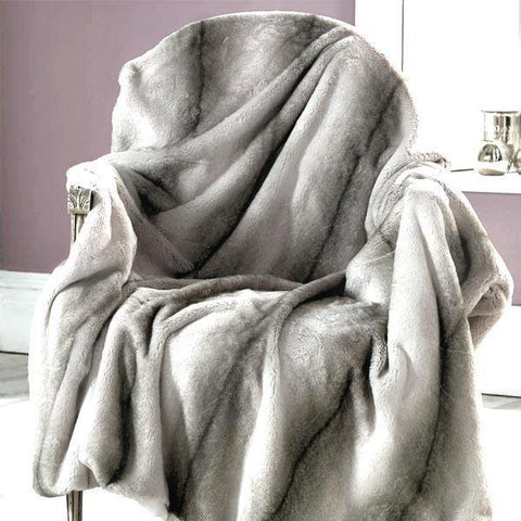 Ultra-Soft Luxurious Plush Reversing Sherpa Blankets